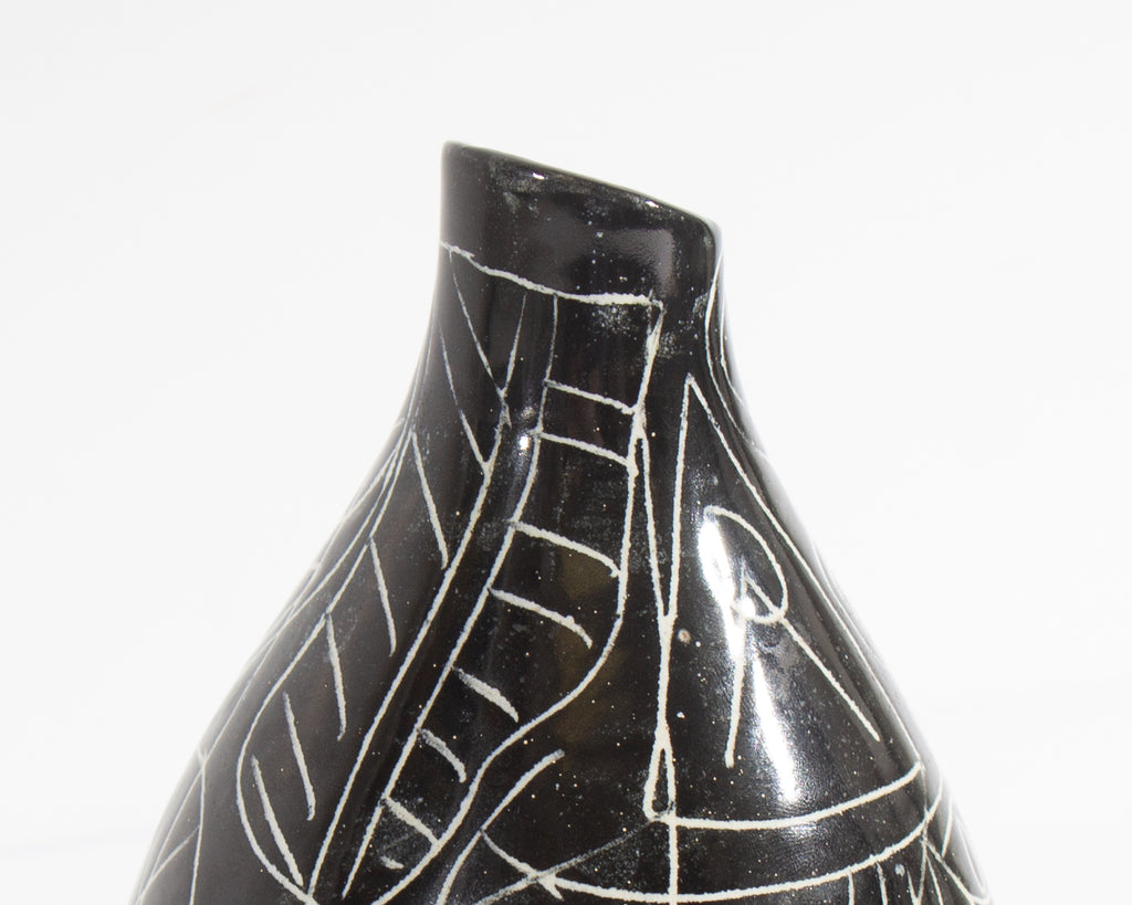 Raymor CAF Italian Black and White Ceramic Vase