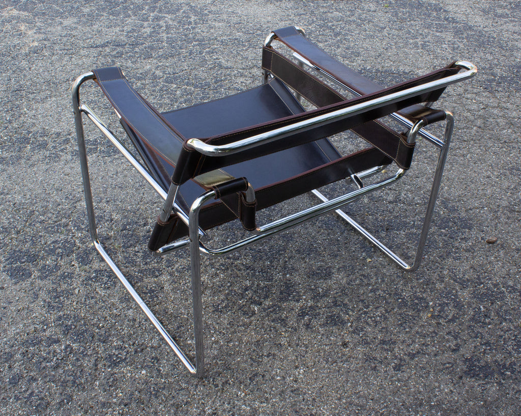 Marcel Bruer Knoll “Wassily” Brown Leather and Chrome Chair
