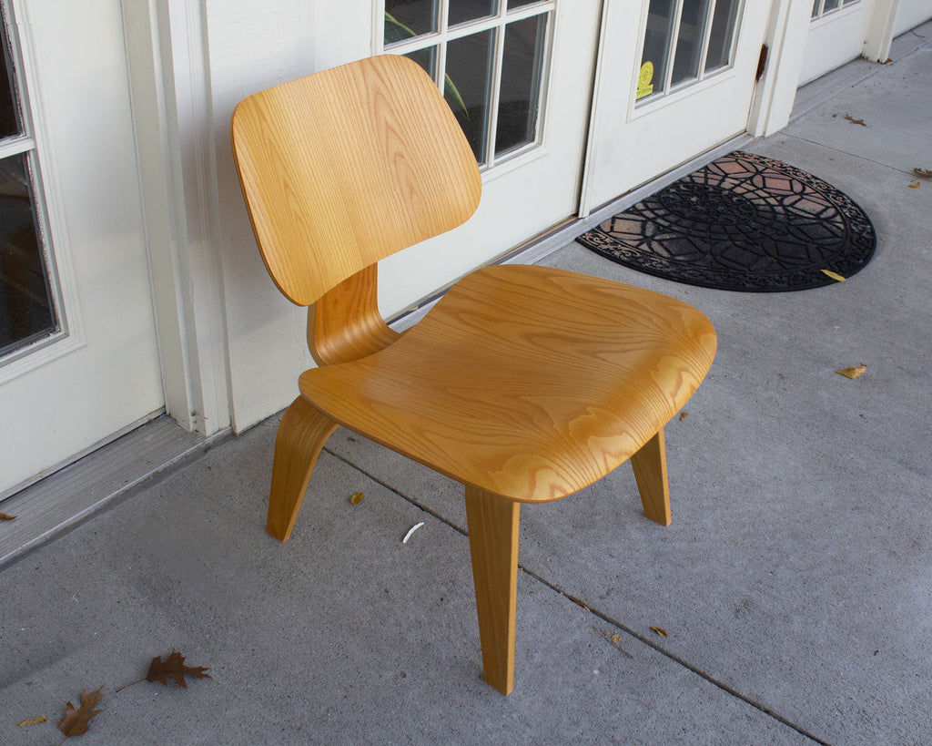 Eames Herman Miller Lounge Chair Wood LCW Chair