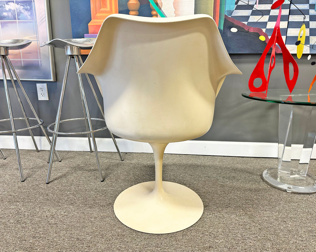 Eero Saarinen Knoll Tulip Armchair