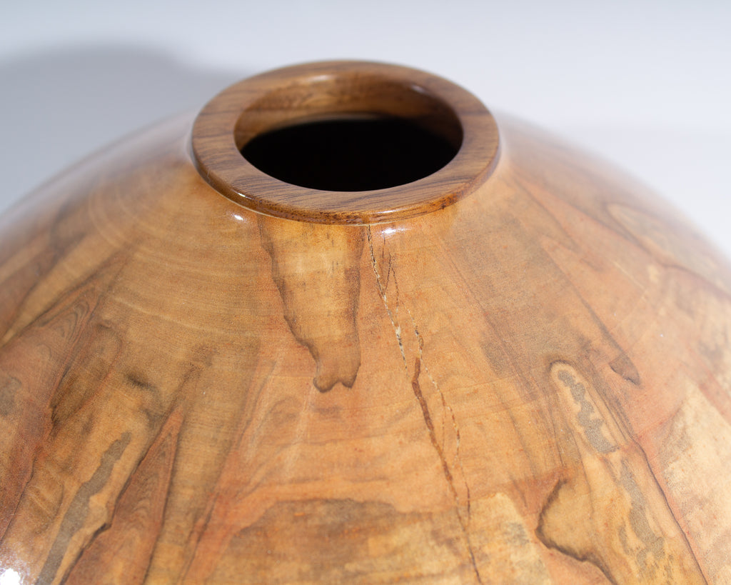 John Mascoll Signed 2014 Ambrosia Maple Vessel